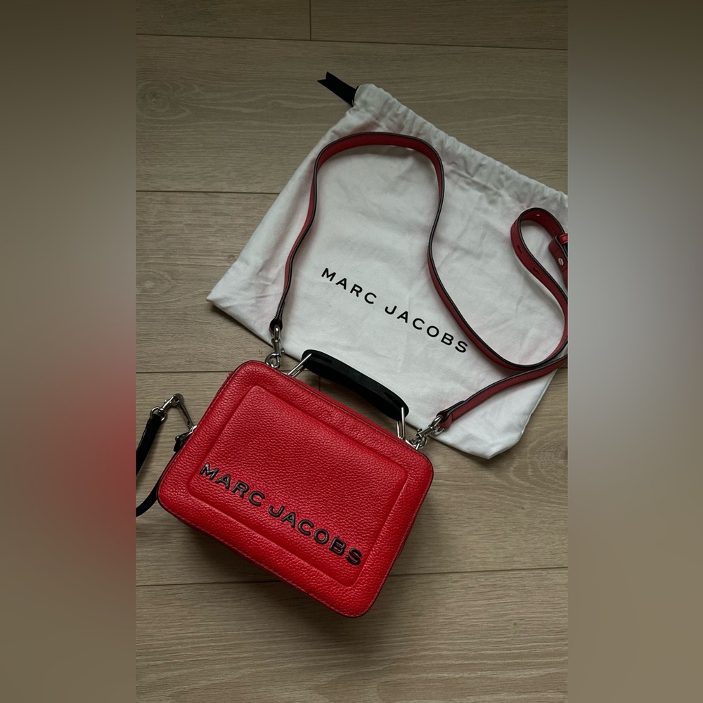 MARC JACOBS The Textured Mini Leather Box Crossbody Bag Red PRELOVED EXCELLENT